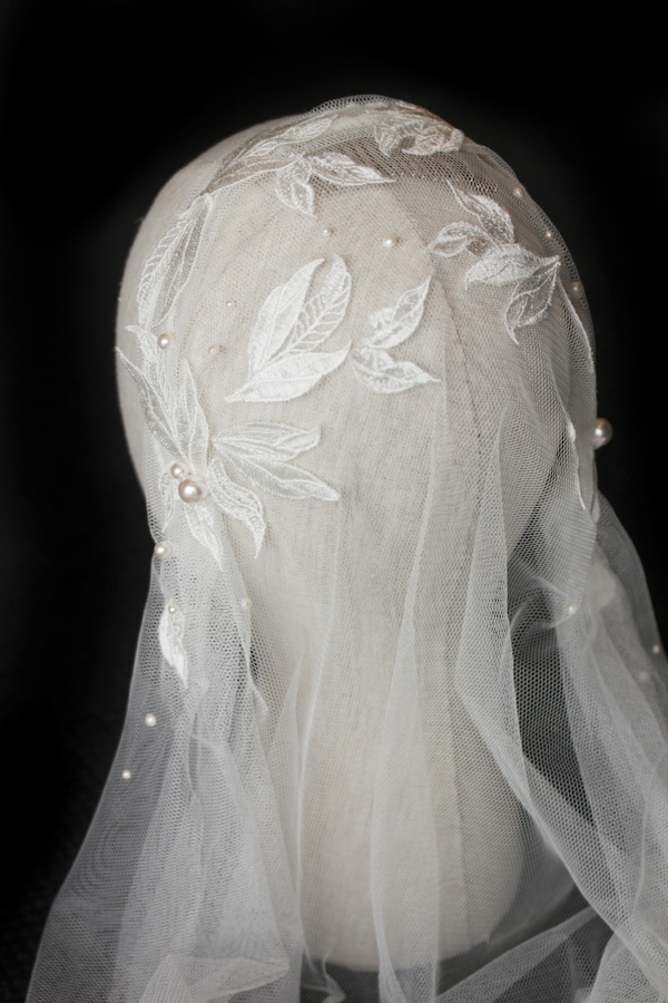 Lady Laurel Juliet Cap Veil 8.jpg