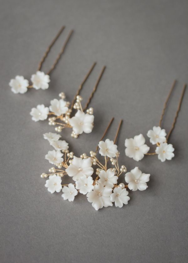 Laurette Floral Hair Pins In Gold 1.jpg