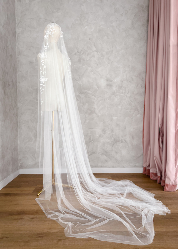 Magnolia Juliet Cap Veil 5.jpg