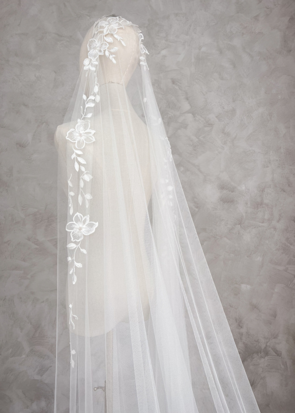 Magnolia Juliet Cap Veil 7.jpg