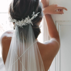 Marion Floral Bridal Comb 1 E1521336571152.jpg