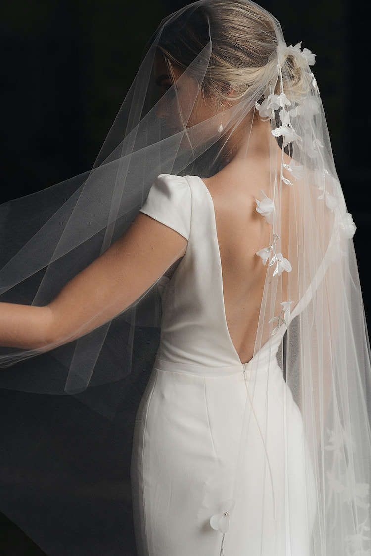 Do you have to wear a wedding veil shop