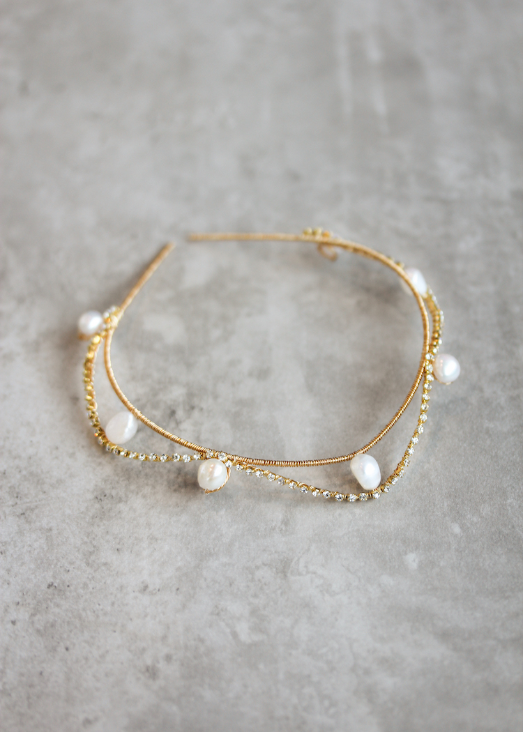 Perla Minimalist Bridal Tiara 1.jpg