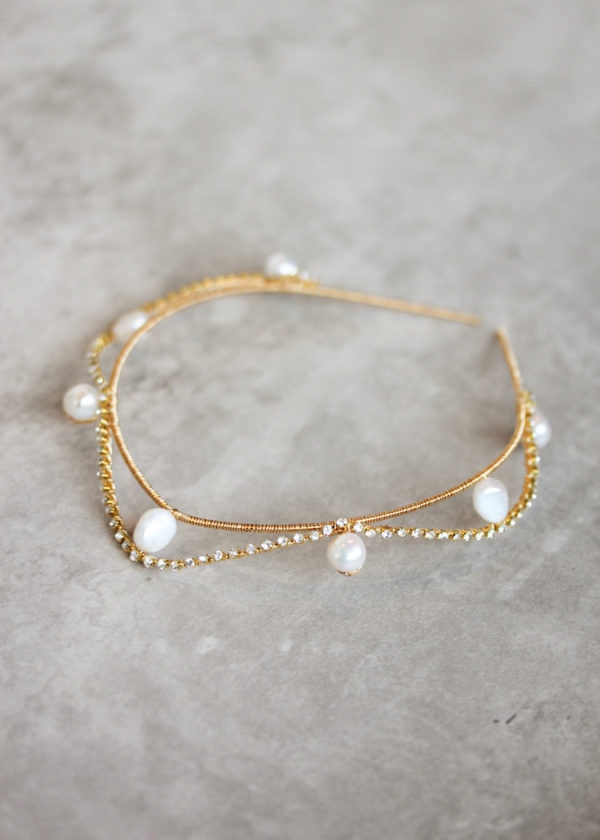 Perla Minimalist Bridal Tiara 4.jpg