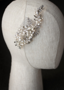 Thornberry Bridal Hair Comb 8.jpg