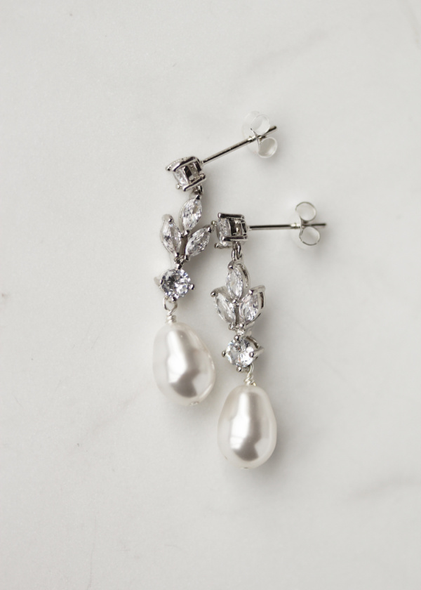 TULIP Crystal bridal earrings TANIA MARAS BRIDAL