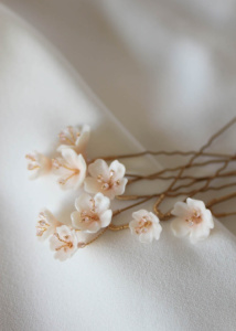 Whisper Hair Pins Ombre Gold 1.jpg