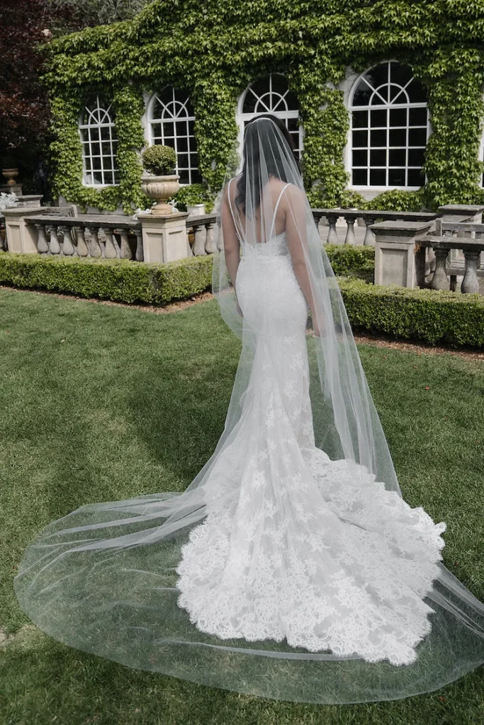 Calla Lily Minimalist Cathedral Veil 1