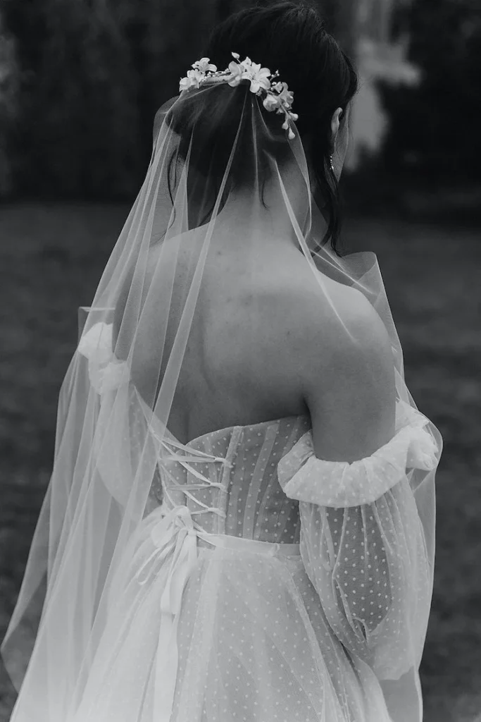 Calla Lily Minimalist Cathedral Veil 9