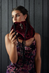 Contessa Maroon Shoulder Bag 5