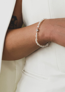 Hera Crystal Pearl Bracelet 2