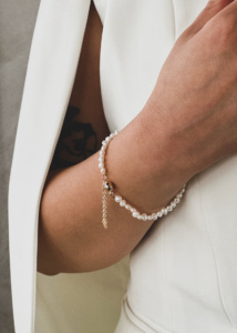 Hera Crystal Pearl Bracelet 3