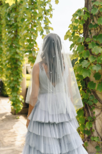 Star Jasmine | Short blue veil 3