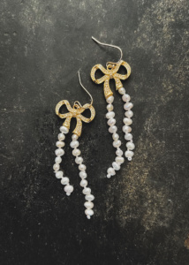 Trinket Pearl Bow Earrings 2