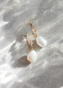 Tasman Pearl Bridal Earrings 1