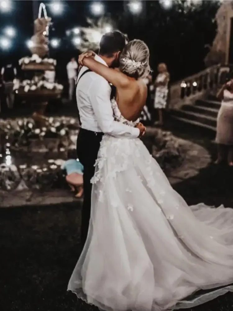 278 Bride Lisa Wears Our Versailles Headpiece 2 827x1024