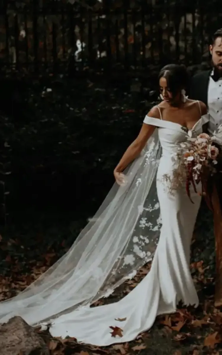 291 Bride Elisabetta Wears The Riviera Veil 1 1024x1018