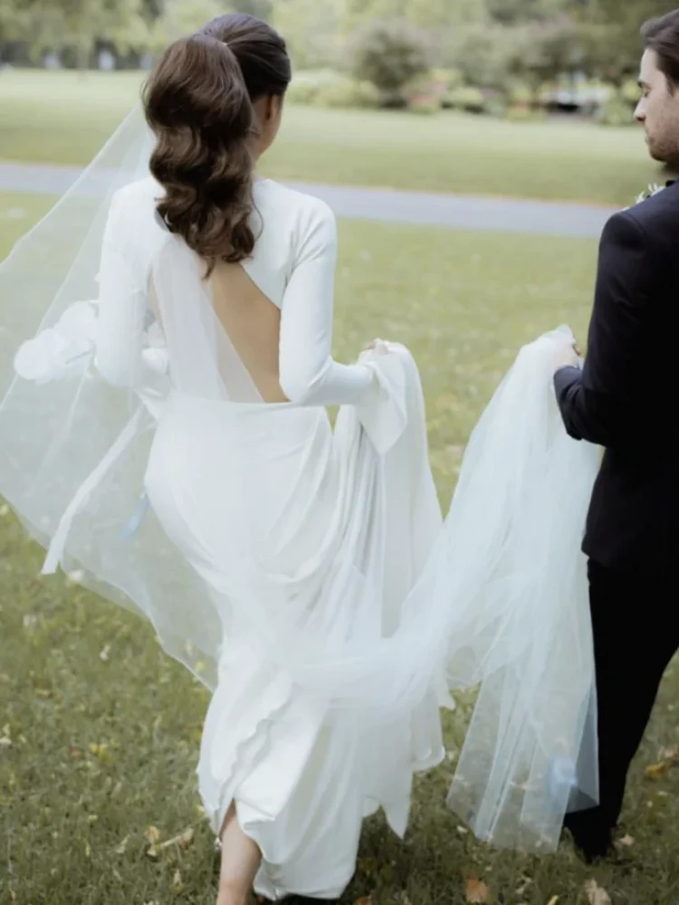 3 Bride Ambar Wears The Audrey Veil At 300cm 4 1024x1021