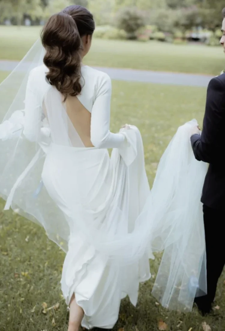 3 Bride Ambar Wears The Audrey Veil At 300cm 4 1024x1021