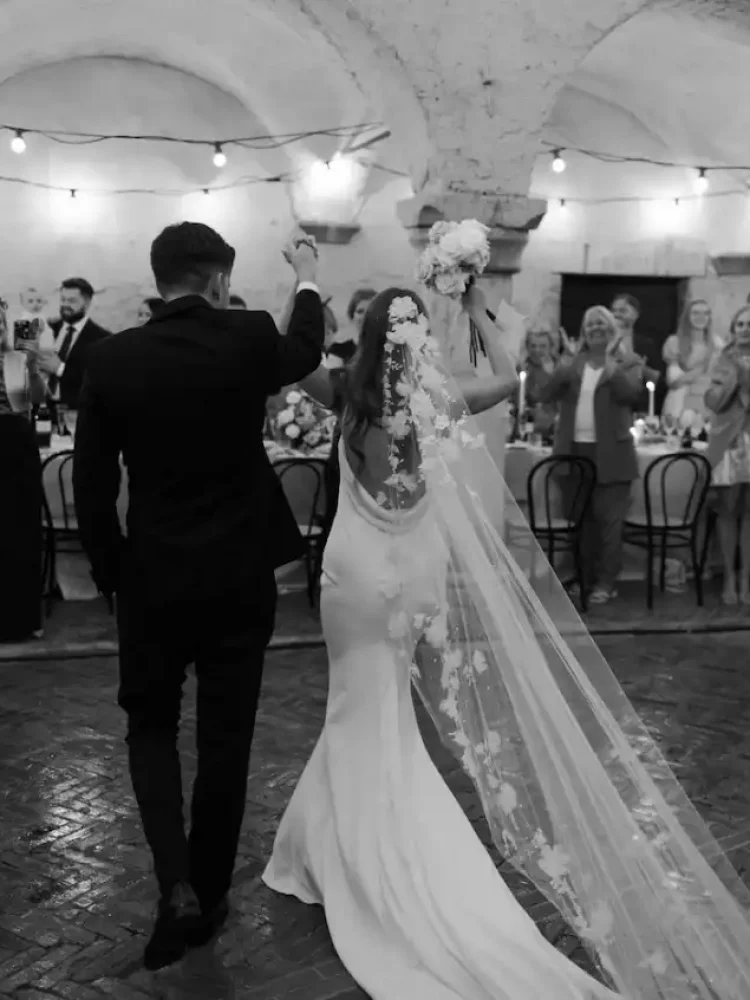 67 Bride Julia Wears Riviera Wedding Veil 1 750x940