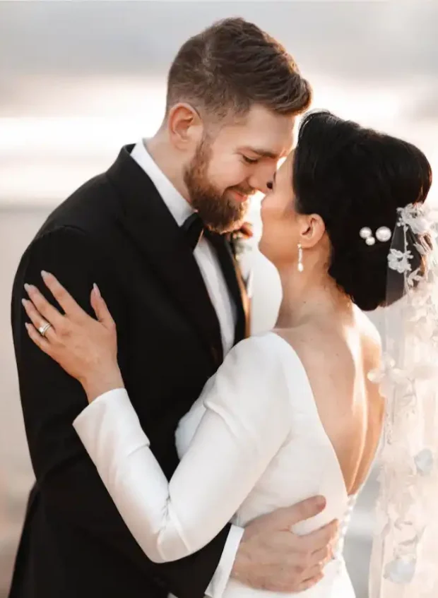 89 Bride Alexandra Wears Florence Wedding Veil 8 750x935