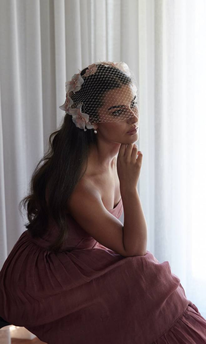 Alessi Blush Birdcage Veil 2