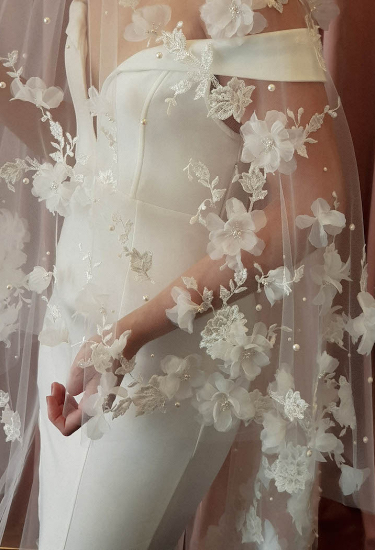 Athena Long Wedding Veil With Flowers 9.jpg