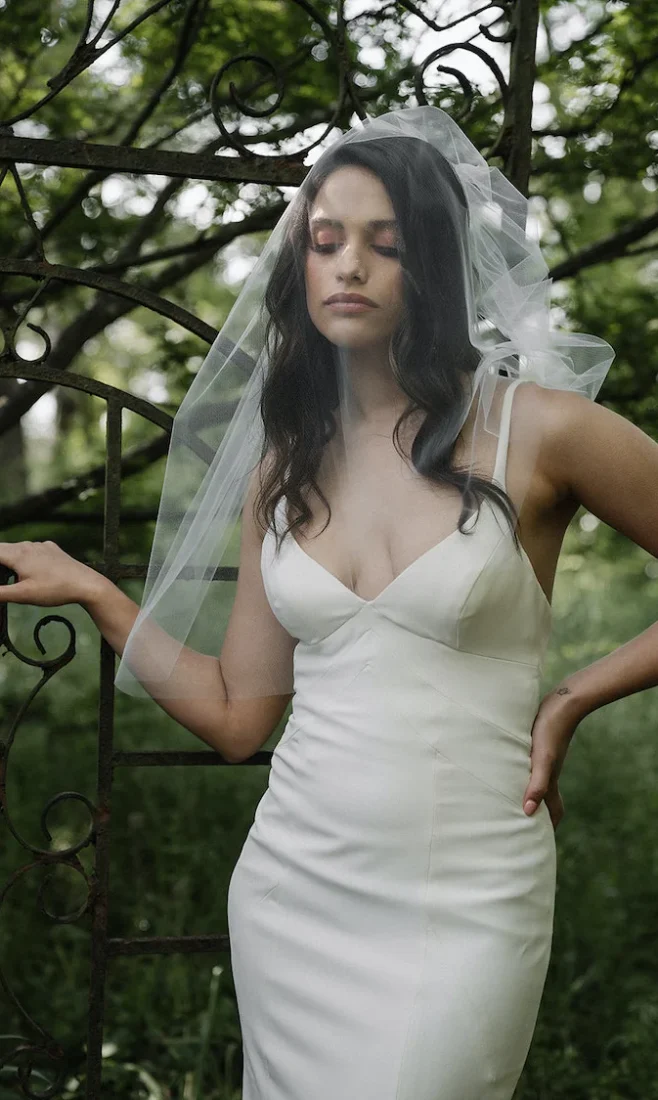 AVA elbow length veil