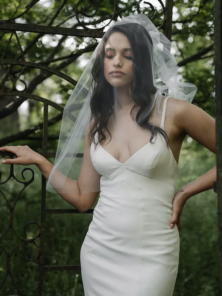 AVA elbow length veil