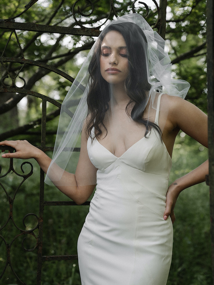 Ava Elbow Length Veil 1
