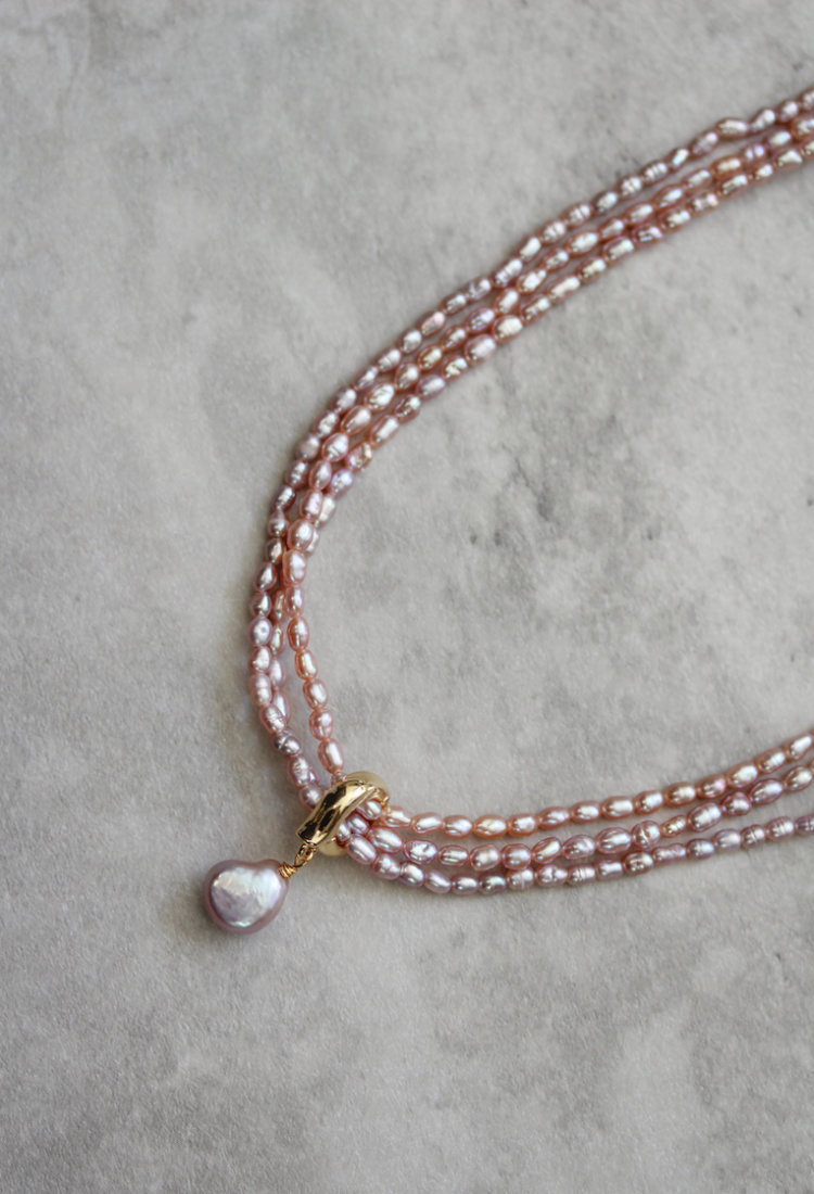 Biscotti Mauve Pearl Necklace 1