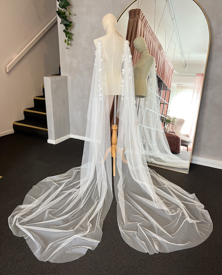 Bespoke For Michelle Odessa X Laurence Bridal Wings 2