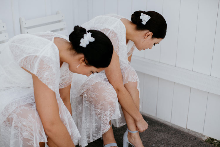 Bride Bronte Wearing Riviera Veil (8)