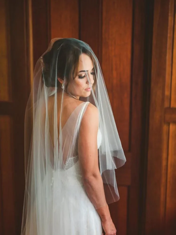 Bride Jadana Marion Headpiece And Rosella Chapel Veil 2 Scaled