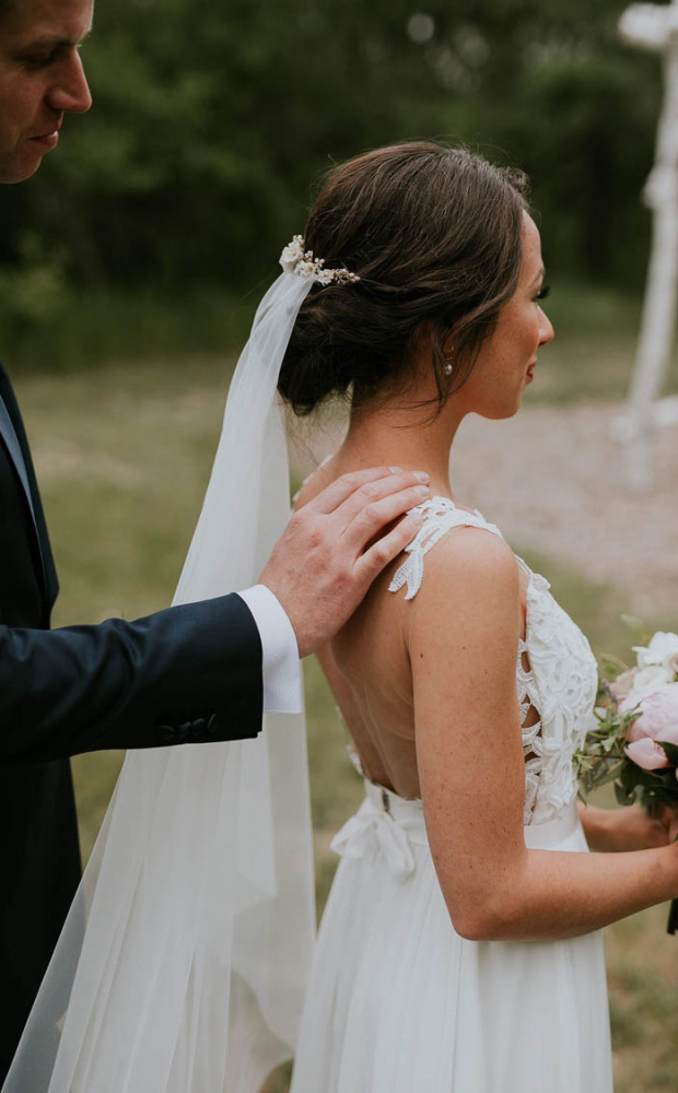 Bride Jasmine Wearing Verse (14)