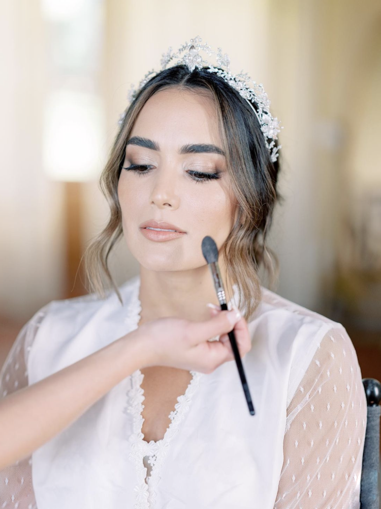 Bride Rafi Wears Medici Crown In Silver 2