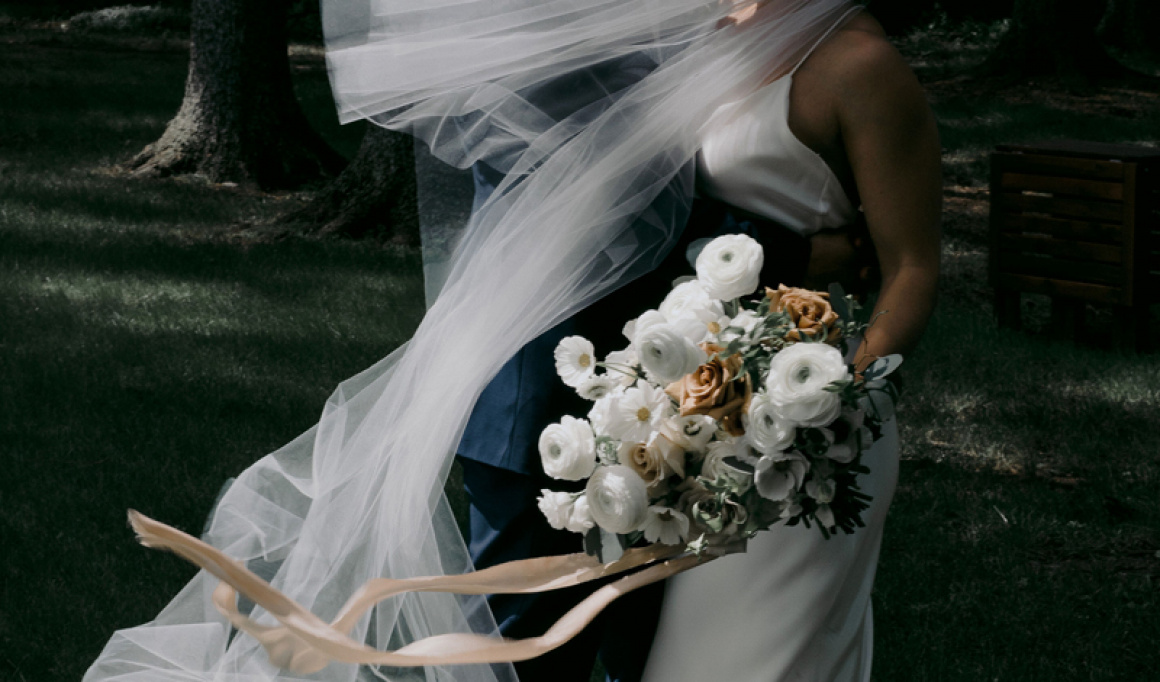 Bride Sara Wears Amora Veil (10) Featured Image
