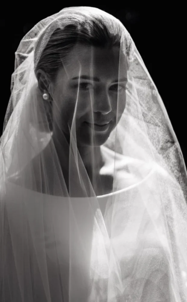 Bride Sarah Wearing Amora Cathedral Veil At 275cm 1 819x1024