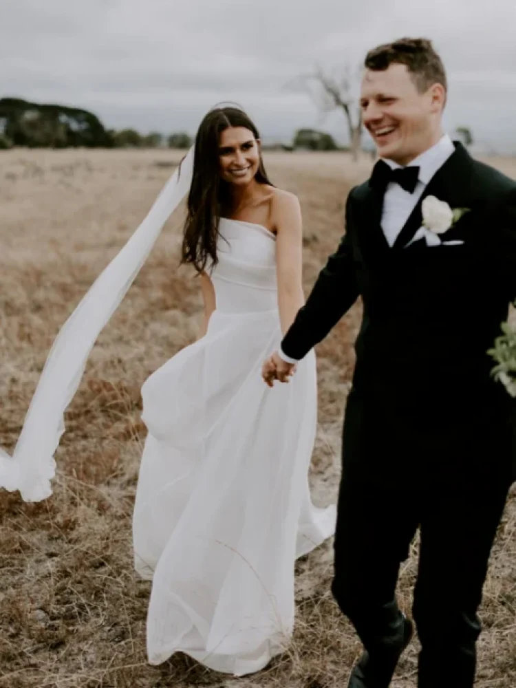 Bride Trish Wears The Georgette Wedding Veil 2 591x737