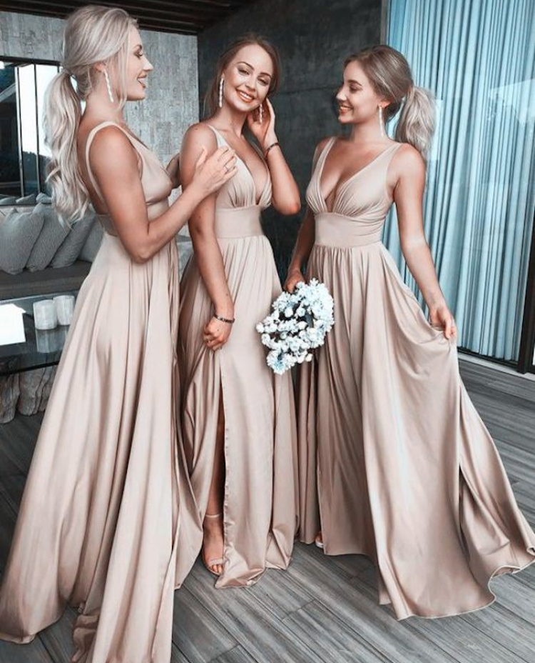 Bridesmaids Hairstyles Wavy Ponytails 1