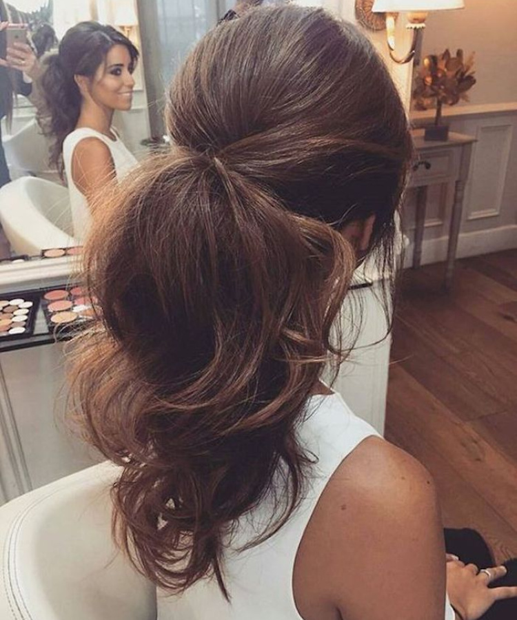 Bridesmaids Hairstyles Wavy Ponytails 3