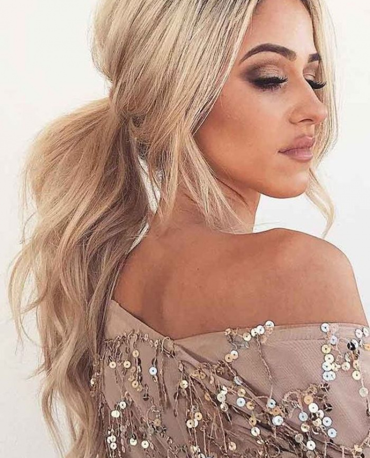 Bridesmaids Hairstyles Wavy Ponytails 5