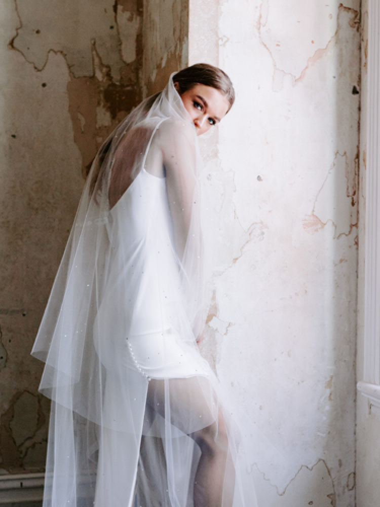 Embellished Veils For The Modern Bride 16