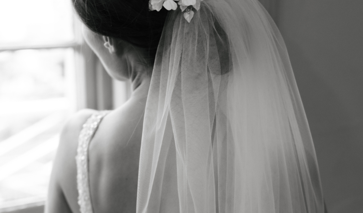 Floral bridal accessories for the modern bride