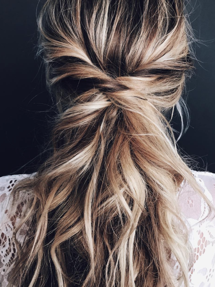 Gorgeous Messy Wedding Updos 3