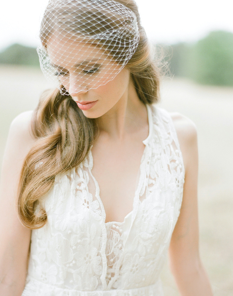 How To Choose A Birdcage Veil 12
