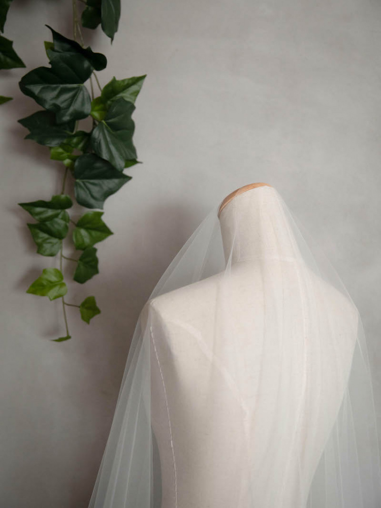 How To Remove Creases From A Wedding Veil 14