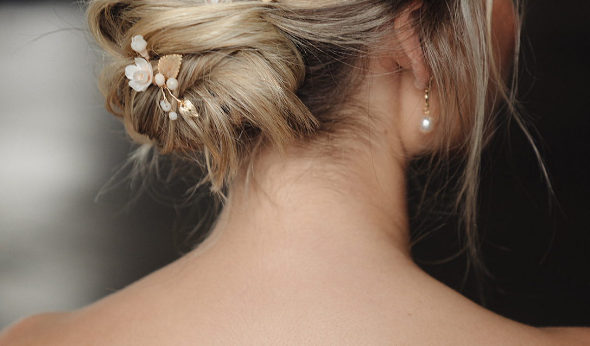 How to style wedding hair pins for a fuss-free bridal look
