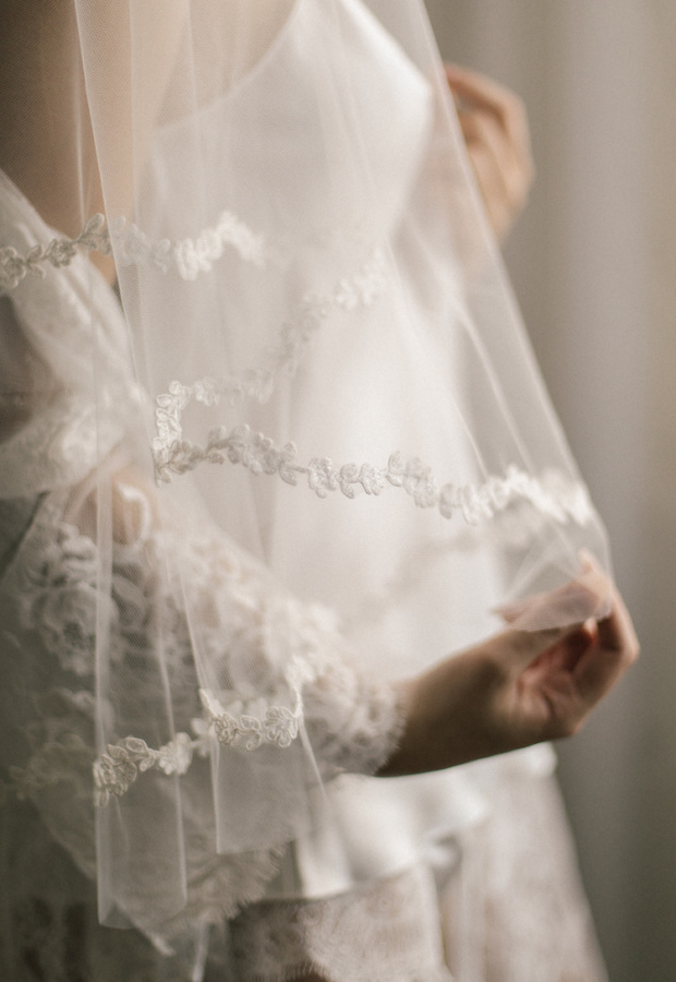 Lisette Fingertip Wedding Veil With Lace 3