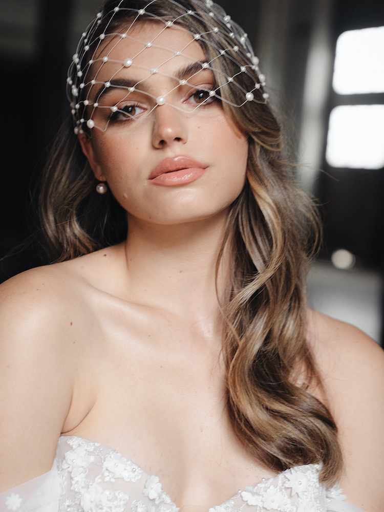 MARA pearl birdcage veil